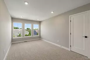 3049 Barnbougle Dr, Miami Township, OH 45233 - Photo 12