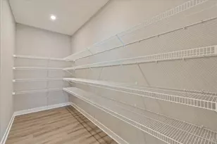 3049 Barnbougle Dr, Miami Township, OH 45233 - Photo 8