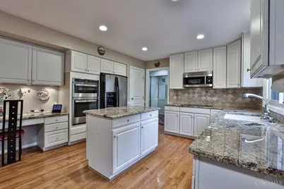 9829 Orchard Club Drive, Montgomery, OH 45242 - Photo 20