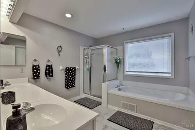 9829 Orchard Club Drive, Montgomery, OH 45242 - Photo 30