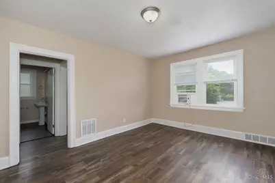 3762 Vine Street, Cincinnati, OH 45217 - Photo 6