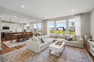 936 Pondside Ln, South Lebanon, OH 45152 - Photo 8