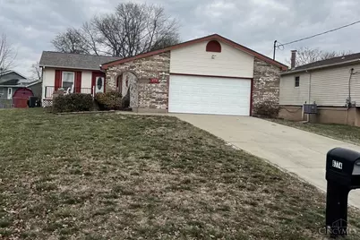 6774 Berwick Drive, Franklin, OH 45005 - Photo 2