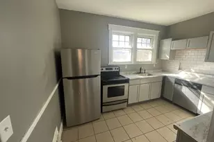 672 North Fred Shuttleworth Circle, Cincinnati, OH 45229 - Photo 6