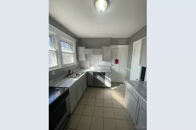 672 North Fred Shuttleworth Cir, Cincinnati, OH 45229 - Photo 8