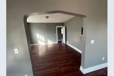 672 North Fred Shuttleworth Cir, Cincinnati, OH 45229 - Photo 14