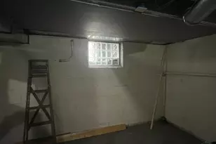 672 North Fred Shuttleworth Circle, Cincinnati, OH 45229 - Photo 34