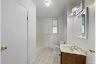 1461 Kinney Avenue, Cincinnati, OH 45231 - Photo 24