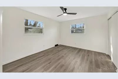 7918 Southampton Court, Cincinnati, OH 45231 - Photo 32