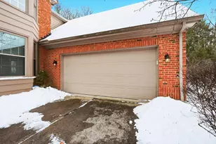 3420 Oyster Bay Ct, Newtown, OH 45244 - Photo 6