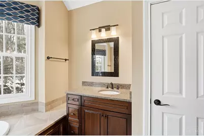 3420 Oyster Bay Court, Newtown, OH 45244 - Photo 44