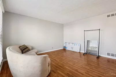 1477 Kelvin Court, Forest Park, OH 45240 - Photo 6