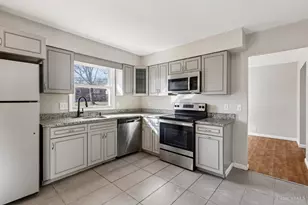 1477 Kelvin Ct, Forest Park, OH 45240 - Photo 16