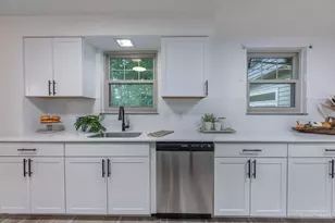 8301 Red Lion 5 Points Rd, Clear Creek Township, OH 45066 - Photo 14