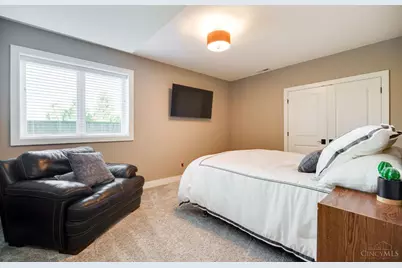 2442 Berkeley Court, Clear Creek Township, OH 45036 - Photo 68