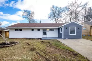 1285 Landis Ln, Cincinnati, OH 45231 - Photo 2