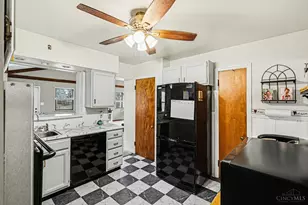 7390 Hosbrook Rd, Madeira, OH 45243 - Photo 8