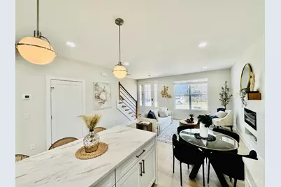 2735 Silverleaf Avenue, Cincinnati, OH 45212 - Photo 10