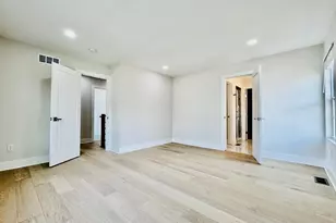 2735 Silverleaf Ave, Cincinnati, OH 45212 - Photo 32