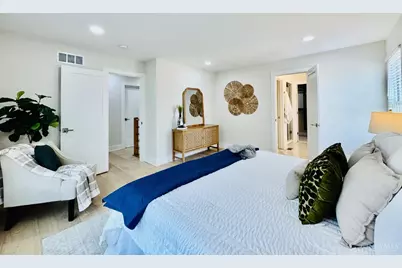 2735 Silverleaf Avenue, Cincinnati, OH 45212 - Photo 26
