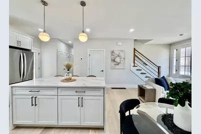 2735 Silverleaf Avenue, Cincinnati, OH 45212 - Photo 8