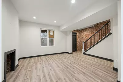 112 Valencia Street, Cincinnati, OH 45219 - Photo 4