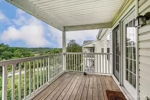 5473 Michelles Oak Ct, Green Township, OH 45248 - Photo 4