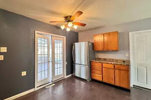 624 Fern Ct, Union Township, OH 45244 - Photo 8