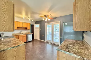 624 Fern Ct, Union Township, OH 45244 - Photo 6