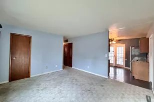 624 Fern Ct, Union Township, OH 45244 - Photo 2
