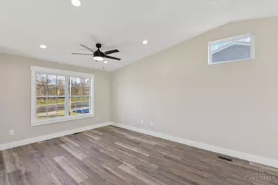 1123 Compton, Springfield Township, OH 45231 - Photo 4