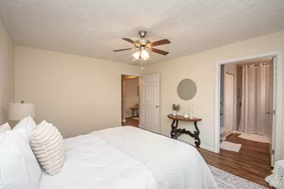 220 Elmwood Drive, Springboro, OH 45066 - Photo 24