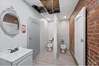126 W Sixth Street, Cincinnati, OH 45202 - Photo 38