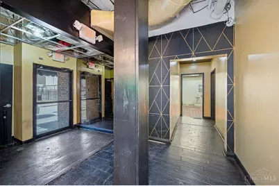 126 W Sixth Street, Cincinnati, OH 45202 - Photo 16