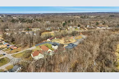 1805 Miles Road, Springfield Township, OH 45231 - Photo 8