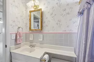 5727 Kroegermount Dr, Cincinnati, OH 45239 - Photo 24