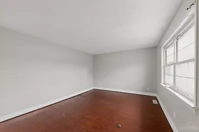 7946 Fairhope Court, Springfield Township, OH 45224 - Photo 8