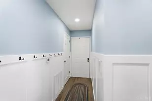 620 Carrington Pl, Loveland, OH 45140 - Photo 8