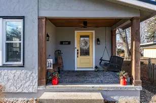 219 Laurel Ave, Milford, OH 45150 - Photo 4