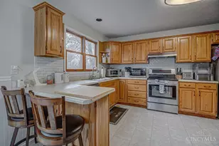 20013 Ravenda Dr, Lawrenceburg, IN 47025 - Photo 12