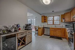 20013 Ravenda Dr, Lawrenceburg, IN 47025 - Photo 14