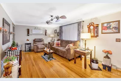 470 Little Turtle Lane, Union Township, OH 45244 - Photo 4