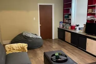 520 Probasco St, Cincinnati, OH 45220 - Photo 2