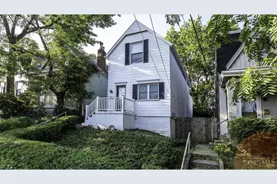 527 Riddle Road, Cincinnati, OH 45220 - Photo 1