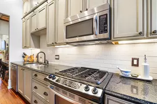 905 Paradrome St, Cincinnati, OH 45202 - Photo 4