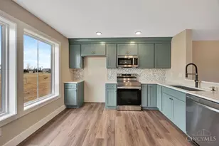 5840 Roberts Dr, Oxford, OH 45056 - Photo 14