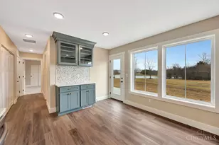 5840 Roberts Dr, Oxford, OH 45056 - Photo 10