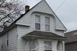 325 Moore St, Middletown, OH 45042 - Photo 1