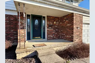 839 Summerfield Lane, Springdale, OH 45240 - Photo 2