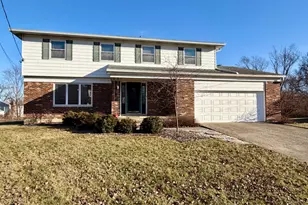 839 Summerfield Ln, Springdale, OH 45240 - Photo 1